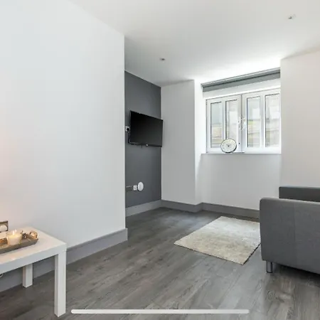 Apartment Alexander House 14 *