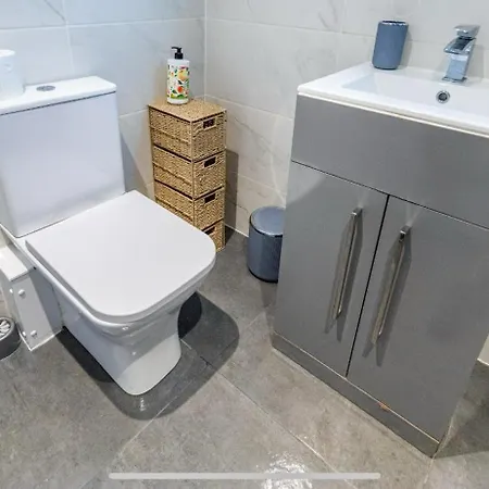 Apartment Alexander House 14 Bradford (West Yorkshire)